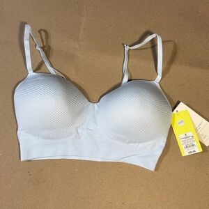 All In Motion Women's Medium Support Longline Sports Bra Sky Blue small H126947